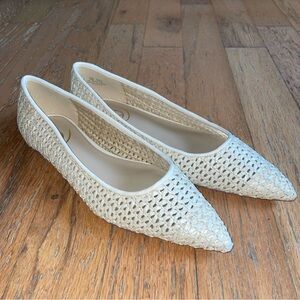Sam Edelman Wanda Pointed Toe Flats Womens Size 8, 8.5 Natural Cream Woven NEW